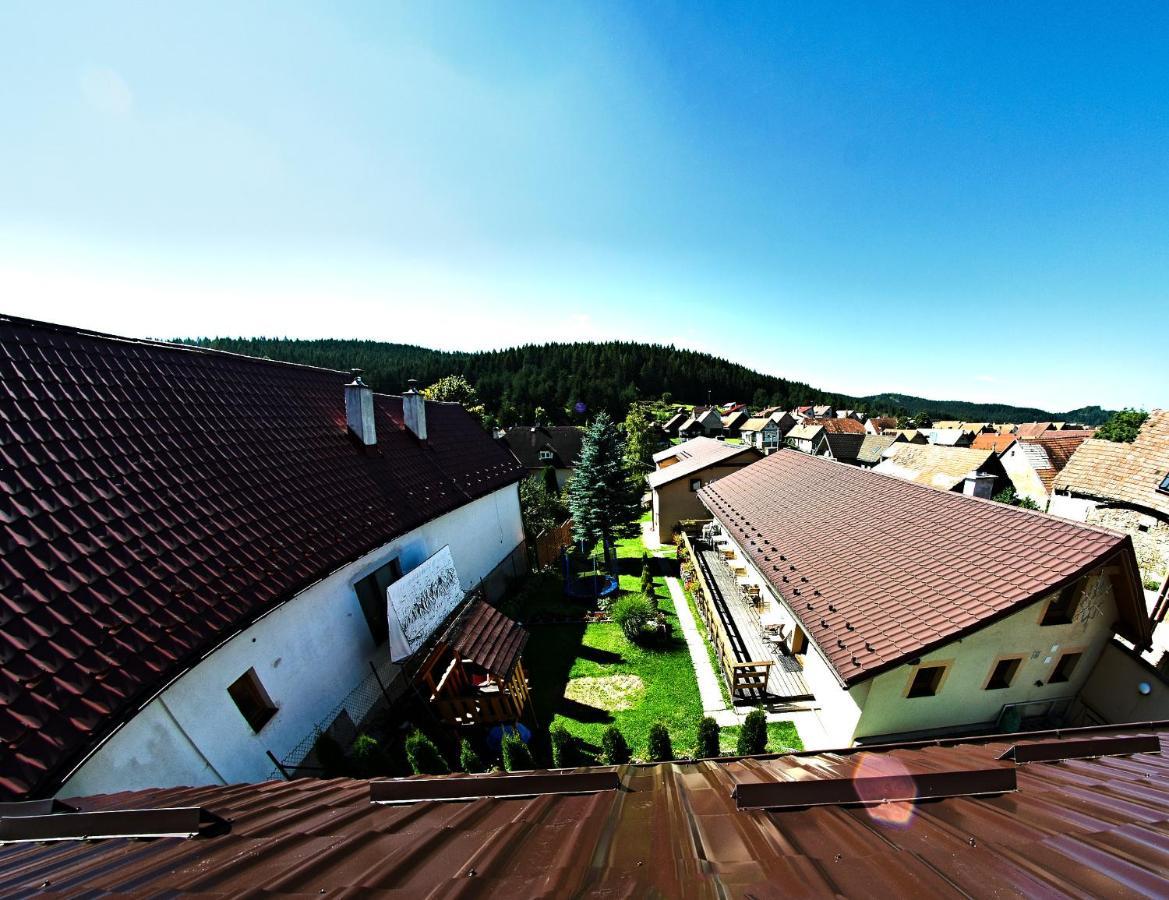 Vila Rhea Važec Buitenkant foto
